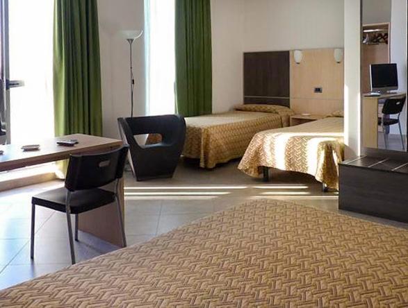 Lux 3* Modena